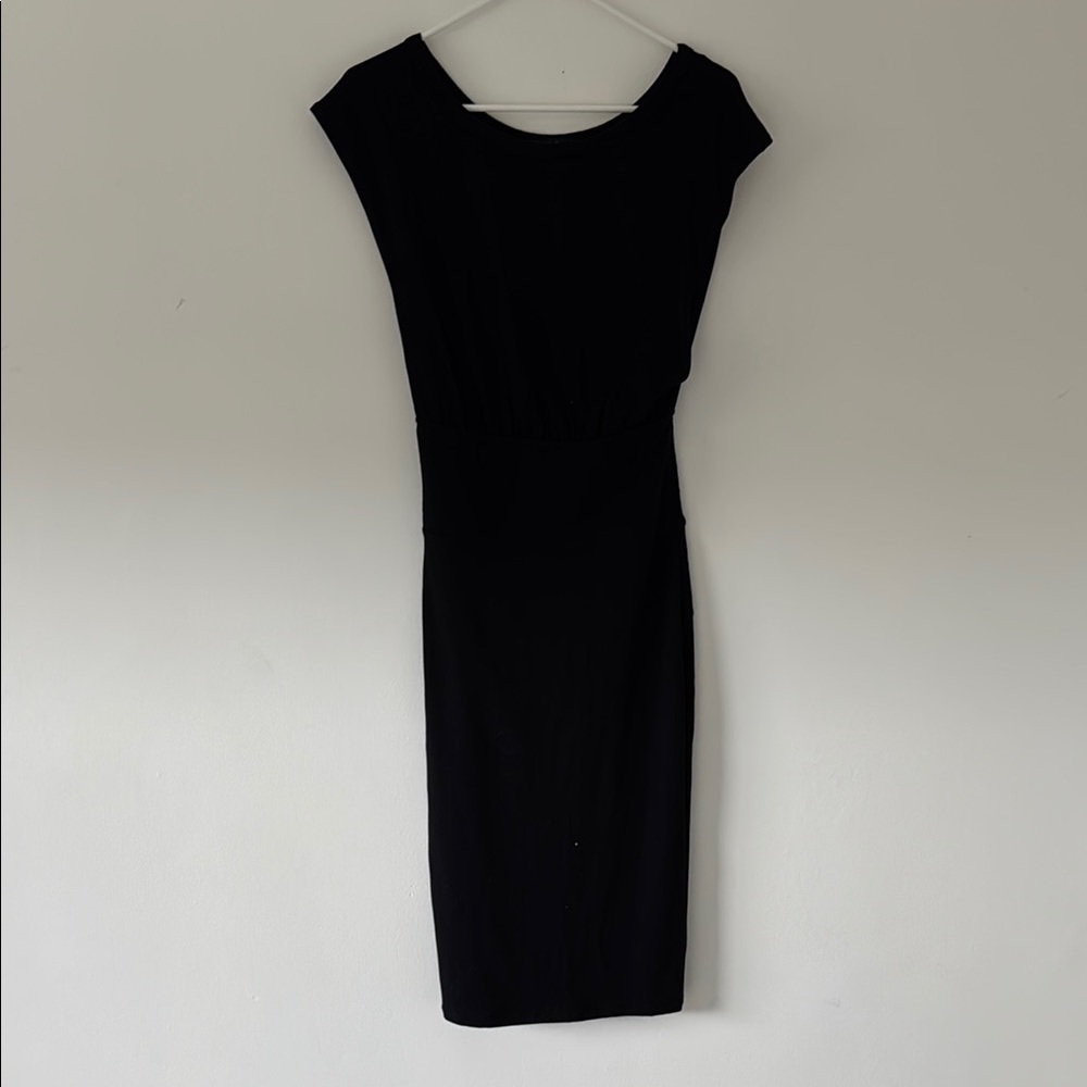 Chic Black Sheath Midi Dress with Cap Sleeves